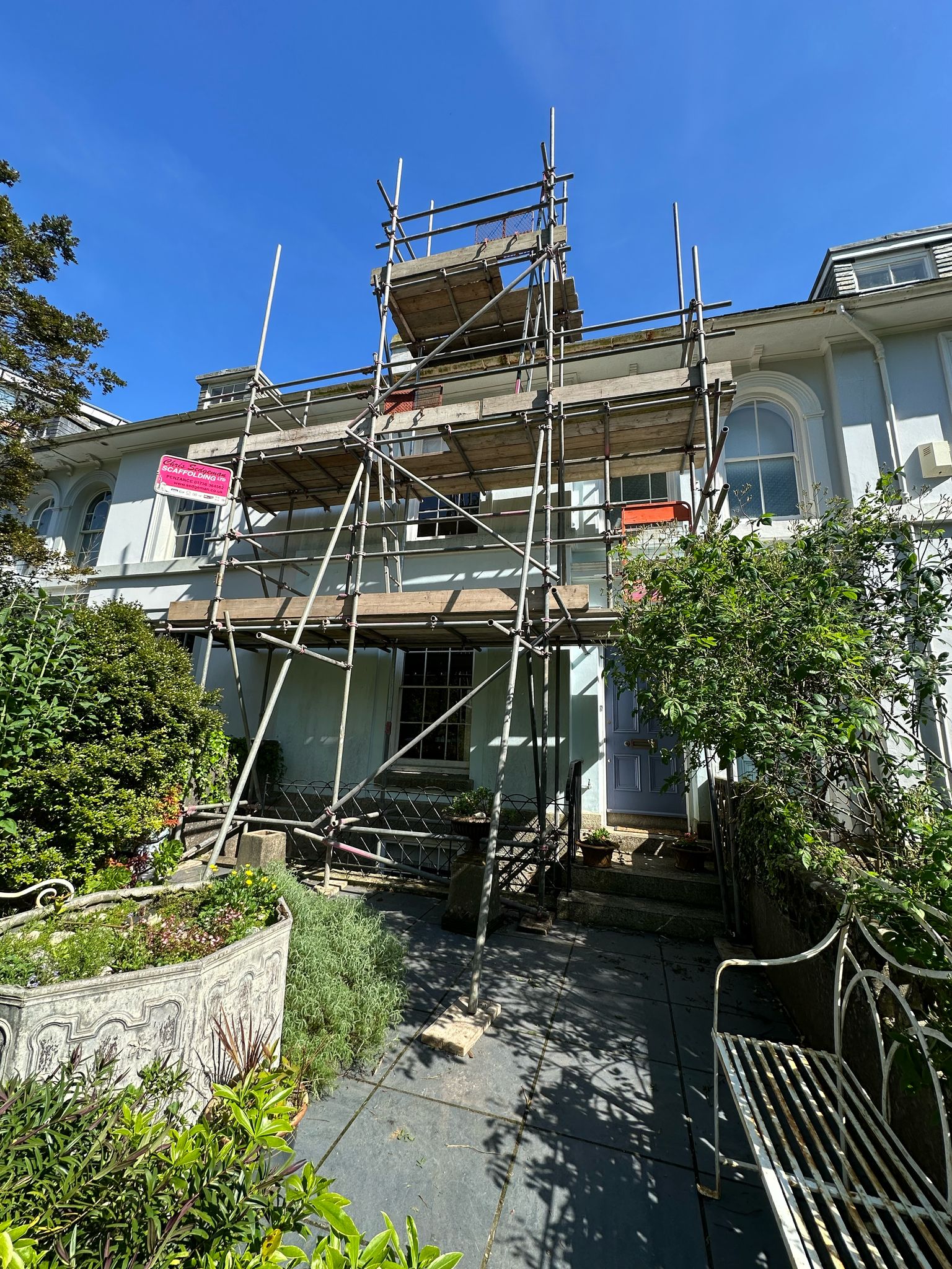 Painting & Decorating 